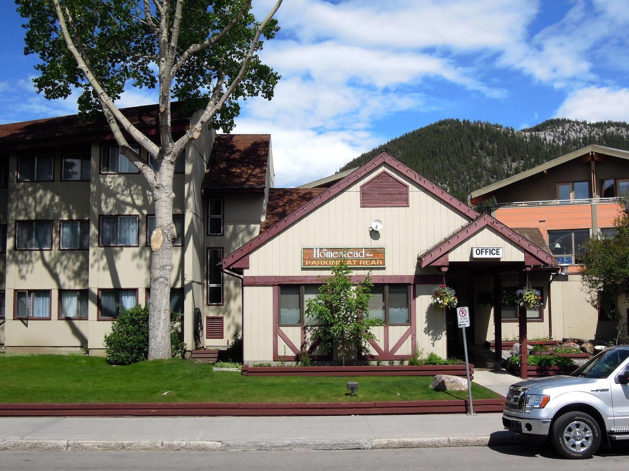 Homestead Inn Banff Exterior foto