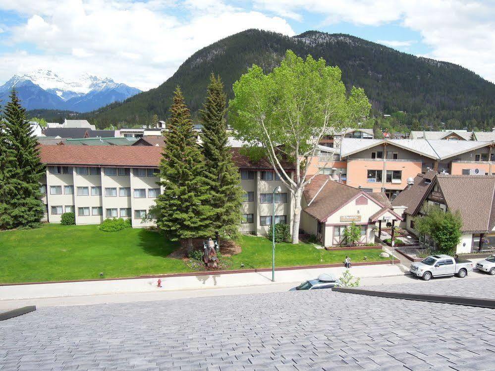 Homestead Inn Banff Exterior foto